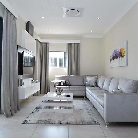 Апартаменти Elridge Living Боксбурґ Екстер'єр фото